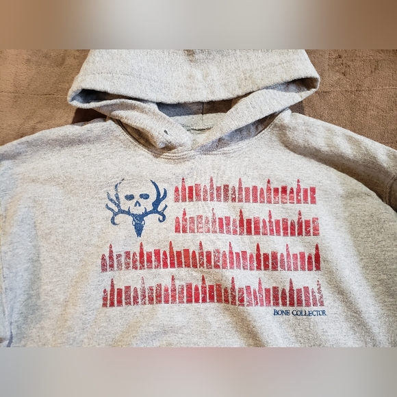 Bone collector hoodie size small - Picture 3 of 3